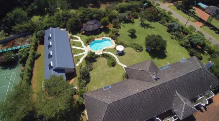 Willow Lodge Отели в г. Хараре