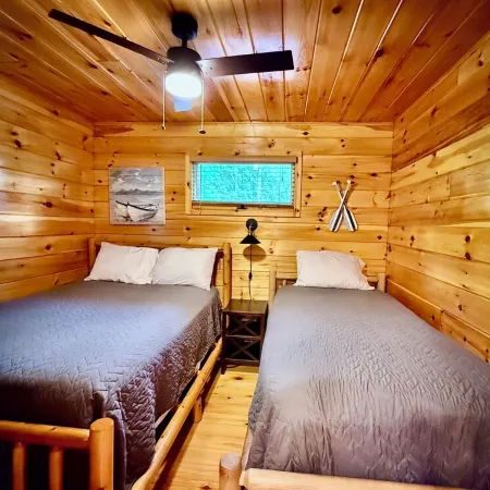 Lakefront Adk Cabin on Paradox Lake - Close to Hiking!