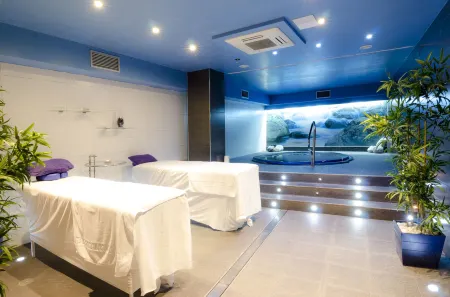 Hotel Arha Potes & Spa Отели в г. Lon