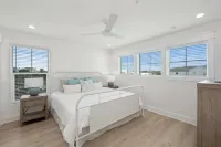 Spacious 8Br w/ Pool, Game Room + Golf Cart Incl.