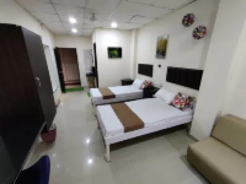 Hotel Ramlata Palace Hotels in Akola