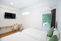Tukteaw Hostel Hotels in 