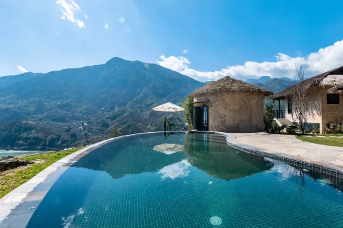 Sapa Farmstay Hotels in Su Pan