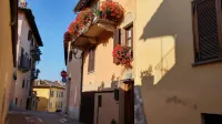 Antica Dimora Stay in Langa Like at Home Hotels in La Morra