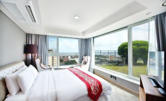 Bareve Hotel