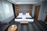 Grand Silay Hotel - Parvekkeita