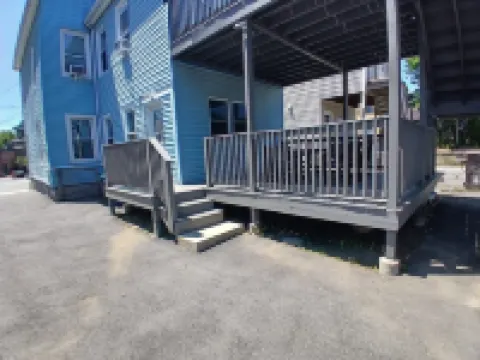 Boston 2Bd Kg-Qn Bds entire unshared space near Harvard, MIT Subway w/parking Hotels near Assembly Row