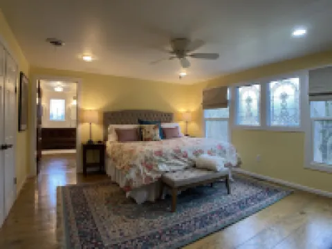 Veritas Estate的復古旅館 卡斯科酒店