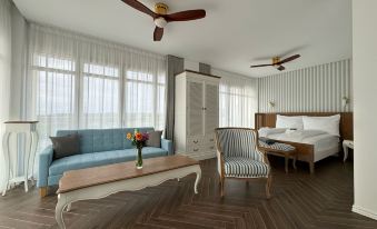 Ocean View Apartments - Ocean View