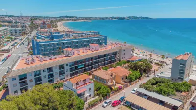Apartamentos Turísticos Augustus Hotels in Cambrils