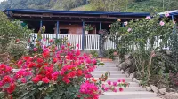 El Encanto del Guejar Hotels in Леханиас