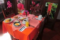 HOTEL MISION SANTA BARBARA - breakfast