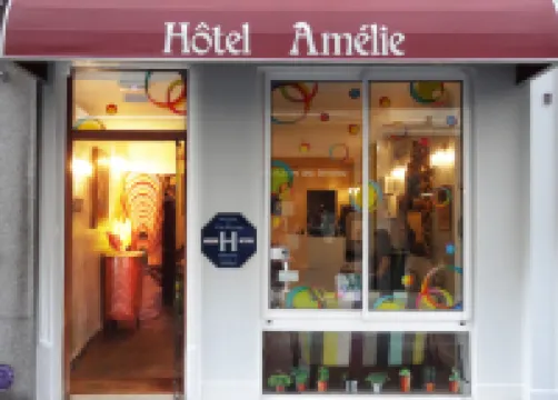 Amélie Hotel Hotel dekat Jembatan Pont Alexandre III