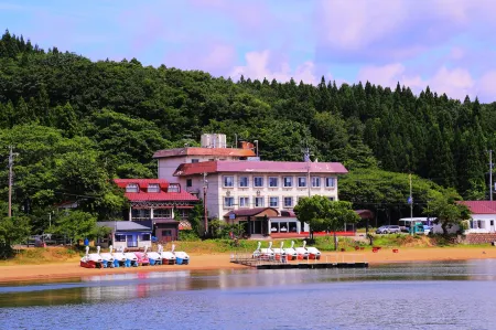 Lake Side Hotel Minatoya