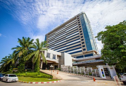 더 트윈 로터스 호텔