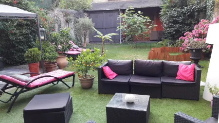 Les Lamartine-Chambres d'hôtes Отели в г. Руйон