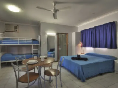 Cairns Sunland Leisure Park Hotels in Manoora