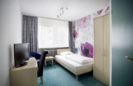 聖彼得飯店 Nürnberg-Rehhof附近的飯店