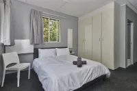 Inn & Out Sandton