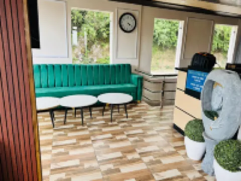 The Bliss Dhanaulti Hotels in Kempty Range