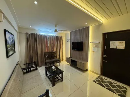 Urban Vibes Service Stay-Mannagudda