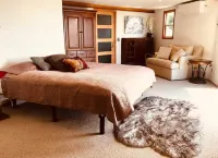 Panoramic Ocean Views walk to the Beach