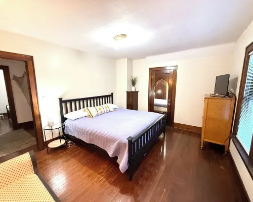 The Riverside Brickhouse- 6 Bedrooms, 2 Bathroom, Riverviews, Grill, AC/Wifi Hotels in Mendon