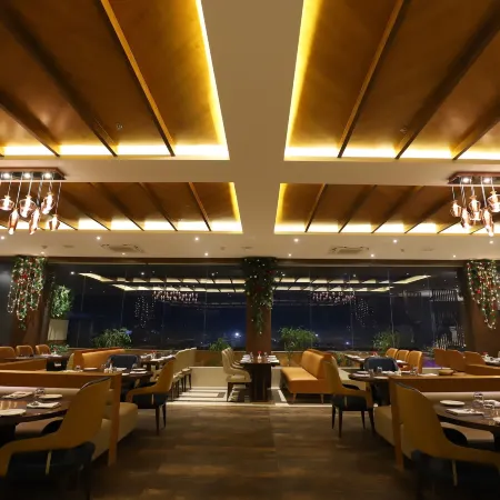 The Pristine Hotel Kanpur