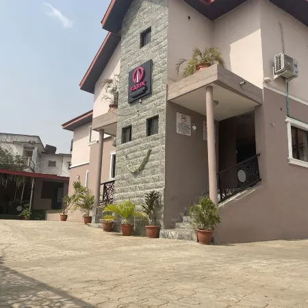 Farik Hotels and Suites