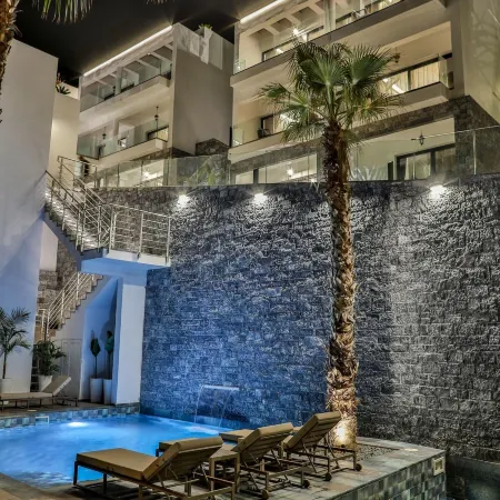 Beach Walk Luxury Suites