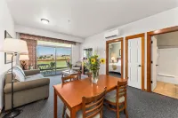 Desert Canyon Golf Resort Hotels in Douglas County