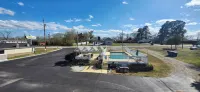 Twin Lakes Inn