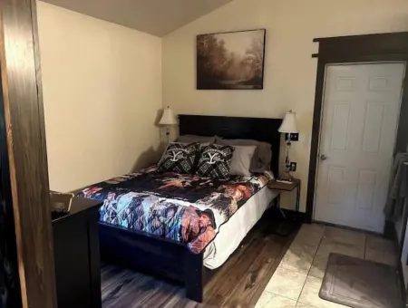 Yellowstone Theme Cabin at EFA