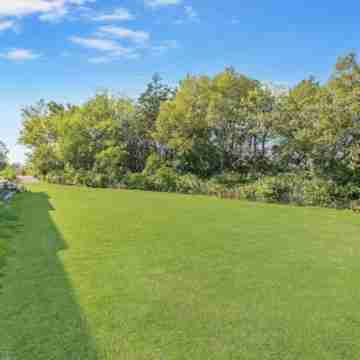 3 Beds + Safe & Quiet! 10toAirport & 15toDowntown! Hotel Exterior