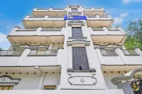 FabHotel RB Palace Các khách sạn gần Varanasi Junction