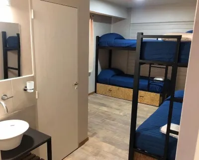 Hostel Nix Hotels in Діна-Вапі