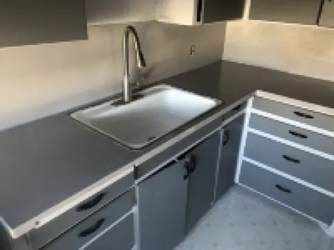 Cute Cozy and clean  apartment in the heart of Buhl.