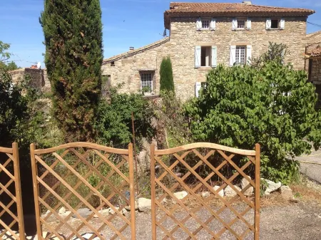 "the cottages of Alaric" Отели в г. Валь-де-Дань