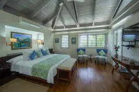 Moonshine Villa - Luxury redefined in Silver Sands