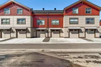 1 Bed/1 Bath on Each of Three Floors, <1 Mile from Payette Lake & Dog Friendly!