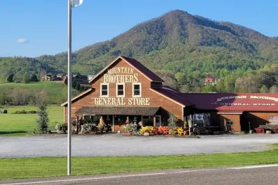 5 Minutes to National Park - Stunning Mountain Views in Wears Valley - Hot Tub Wears Valley 주변 호텔