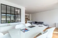 Design Apartment Biarritz Grande Plage - Residence with Pool