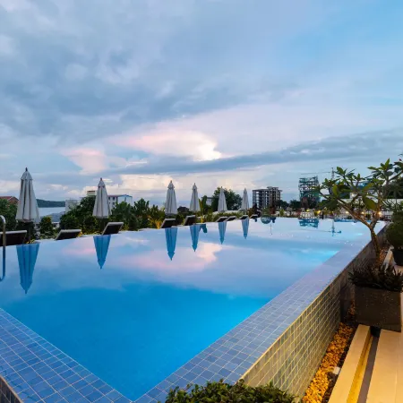 Onederz Sihanoukville Отели рядом с достопримечательностью «Пляж Mlop Chrey»