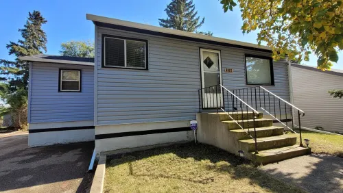 Main Floor Suite Hotels in Stettler