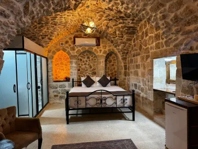 AGA KONAGI Hotels near Mardin Artuklu University