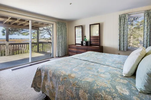 Late cancellation - 30% discount! Sunset Views -Cape Cod Bay