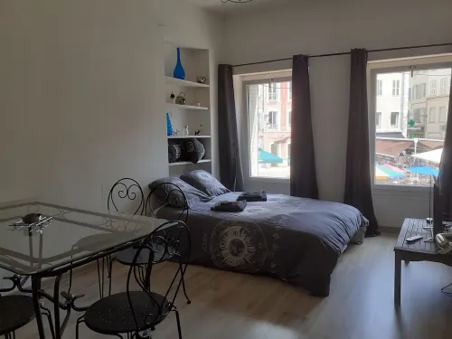 Center Ville Gap - Apartment for 7 people + baby cot and childcare kit.