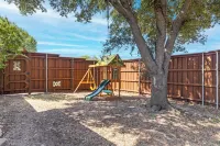 Howdy Yall-TEXAS-7 beds/Playground/Pool TableInternal name: Big Bend Allen