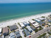 New Sweet Beach Nook Hot Tub Ocean Vibes