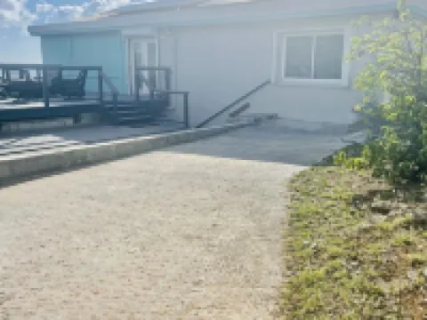 Easy location, Ocean view, Sunsets, Jeep Available, Solar, Battery Power, Wifi サウスサイドのホテル